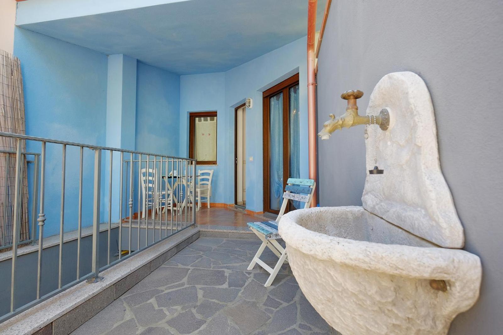 Casa Azzurra - Blue House Hotel Teulada Exterior photo