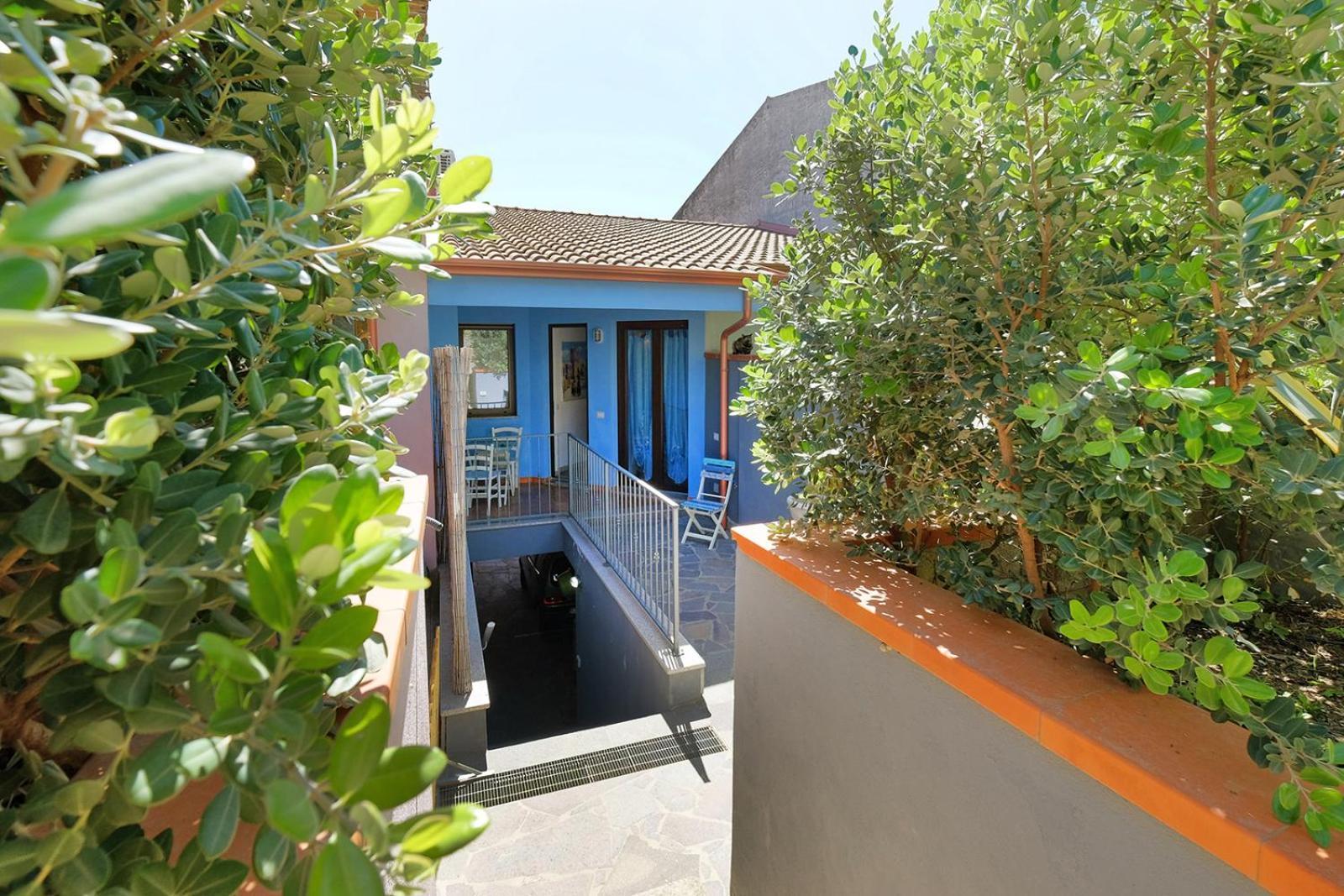 Casa Azzurra - Blue House Hotel Teulada Exterior photo